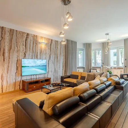 Michano Premium Апартаменти Колобжег