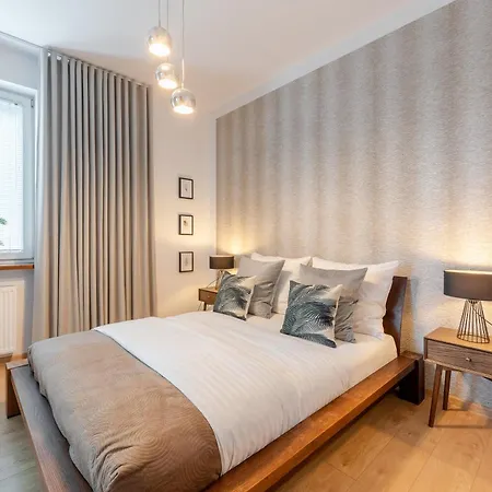 Michano Premium Апартаменти *